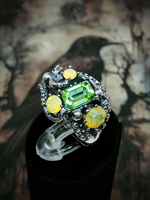 2.7tcw ☢ Octopus tentacles Yellow opal & Green UG glass ring - Sterling 💍 - SOLD Private collection