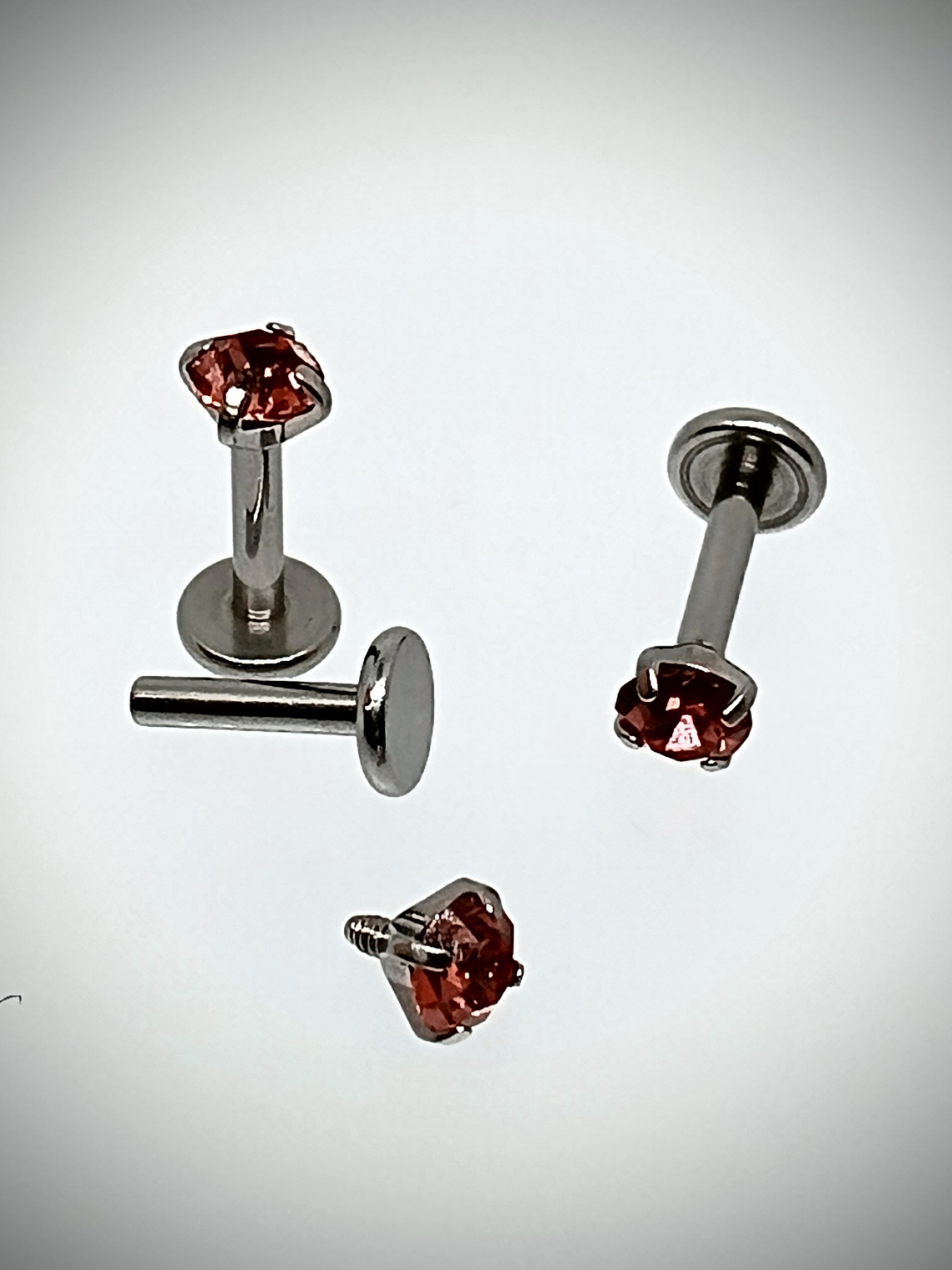 Piercing ☢ 6mm internally threaded Uranium glass posts - Labret, targus, medusa, Monroe  Pink/Green/Vaseline 4