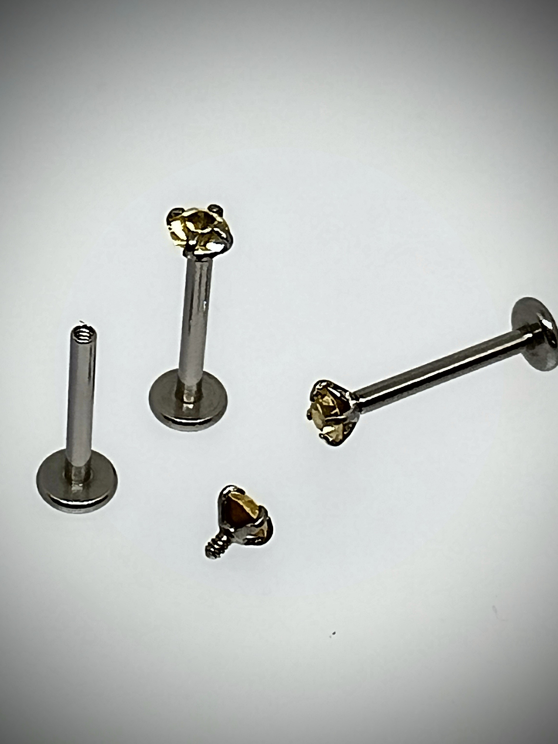 Piercing ☢ 8mm internally threaded Uranium glass posts - Labret, targus, medusa, Monroe﻿ - Pink/Green/Vaseline  3