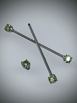 Piercing ☢  Green UG glass 38mm Industrial piercing/bar