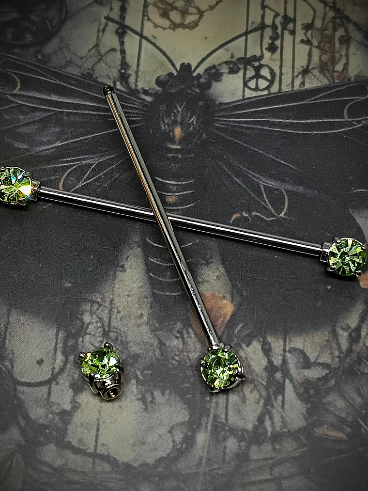 Piercing ☢  Green UG glass 38mm Industrial piercing/bar 2