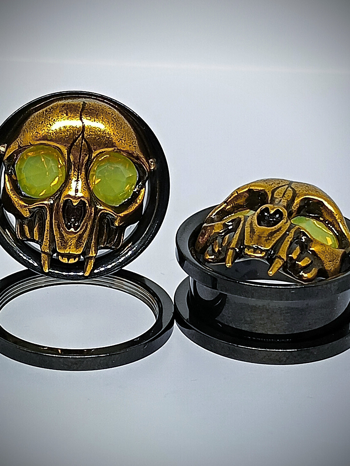 19mm, 3/4inch ☢ Vintage Yellow opal UG glass, Cat skull ear-plugs/tunnels  2