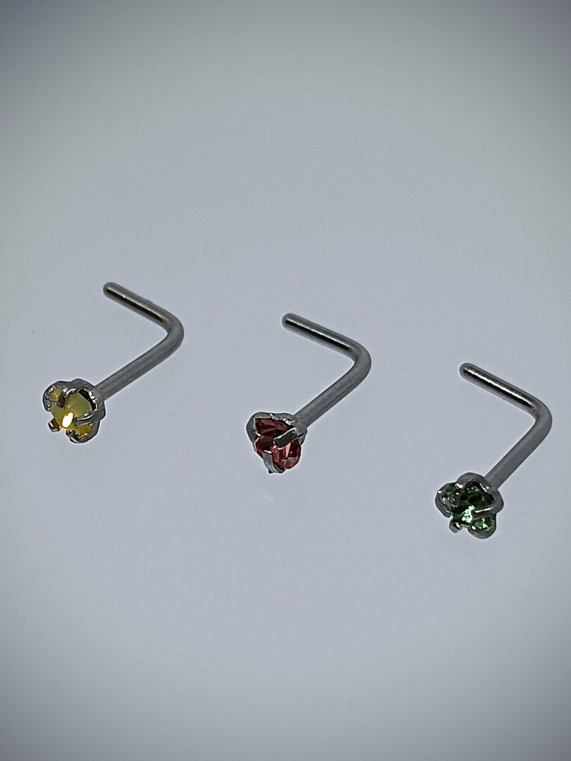 Piercing ☢ 21g Uranium glass L shaped nose piercing - 2.5mm stone - Pink/Green/Opal  1