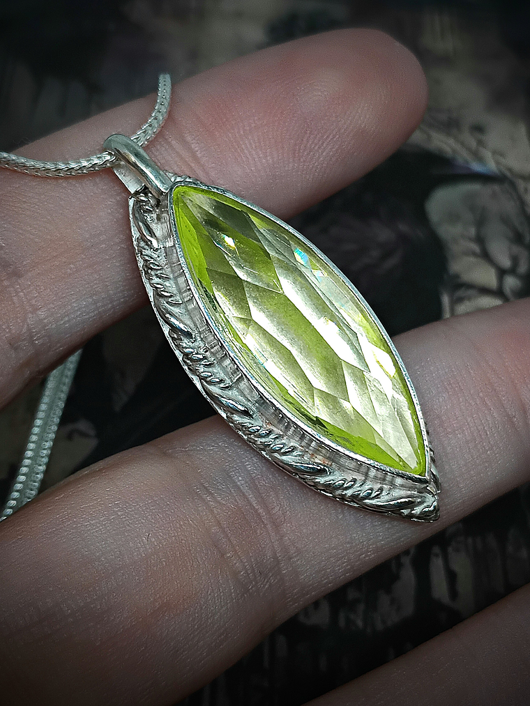 SS - ☢  Sterling silver UG Vaseline necklace - Cremation urn-  Sterling 💍 5