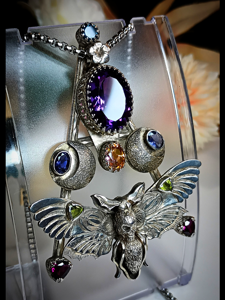 RTS - Huge hand carved/engraved Death Head Hawks moth pendant - Sterling - Video⏯ 12