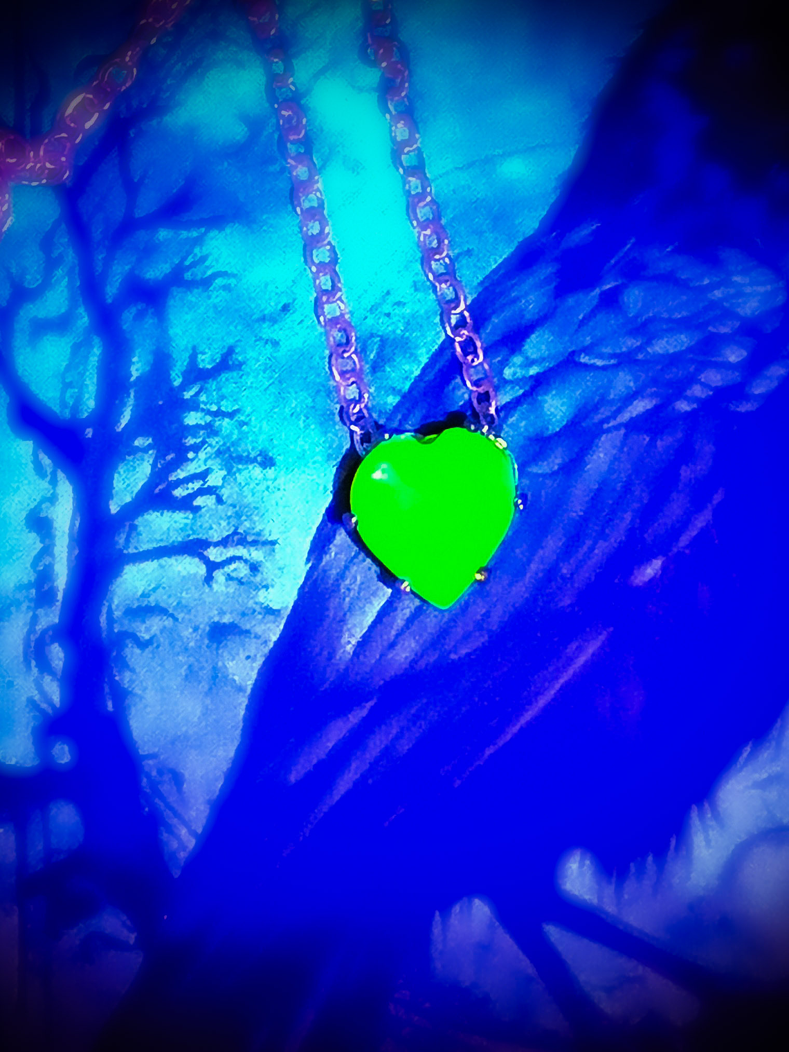 CJ - ☢ 2ct, 8mm Heart cut, Apple green UG layering necklace - Sterling-filled/Costume 👑   4