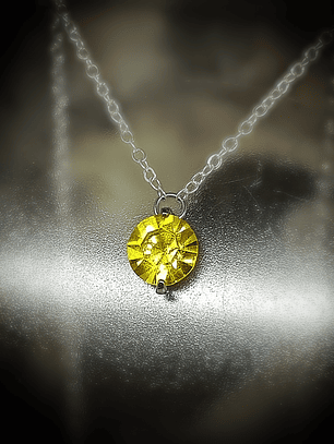 CJ - ☢ 2ct, 8mm Diamond cut, Yellow Cadmium glass layering necklace - Sterling-filled/Costume 👑