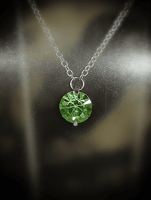 CJ - ☢ 2ct, 8mm Diamond cut, Apple green UG layering necklace - Sterling-filled/Costume 👑