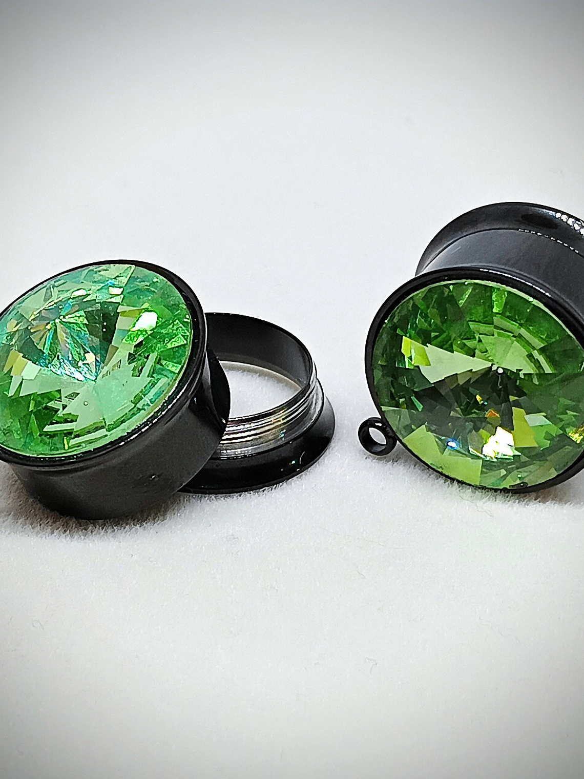 16mm, 5/8 inch, Ear Plug  ☢ Lg  Vintage Green UG, ear-plugs  2