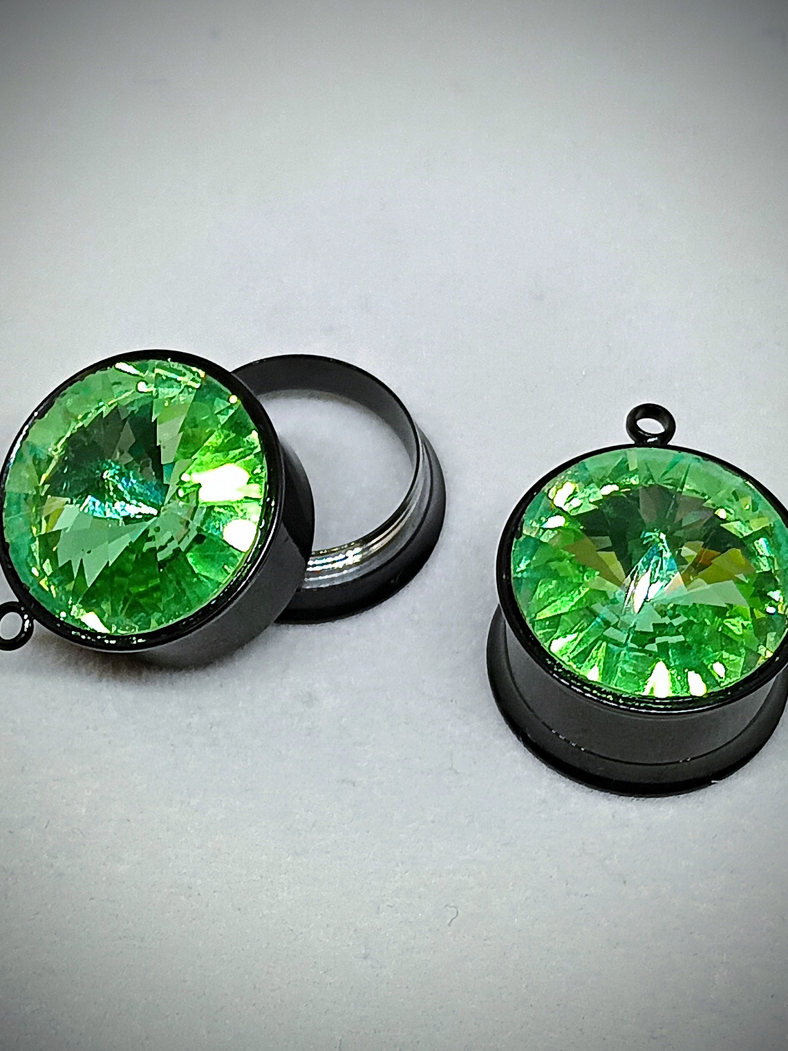 16mm, 5/8 inch, Ear Plug  ☢ Lg  Vintage Green UG, ear-plugs  1