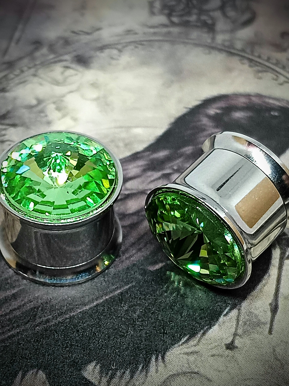 12mm, 1/2inch Ear plug  ☢ Vintage Green UG, ear-plugs 1