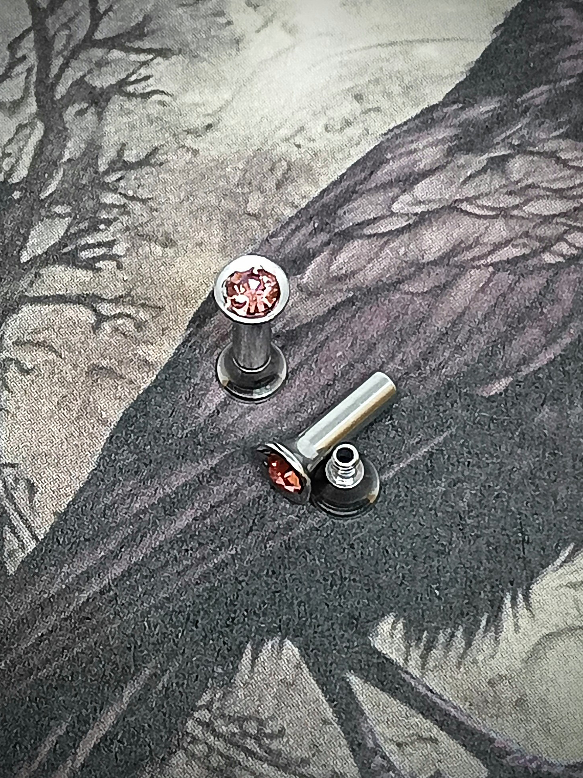 2mm, 12g, Ear plug  ☢ Vintage Pink UG glass, ear-plugs 2