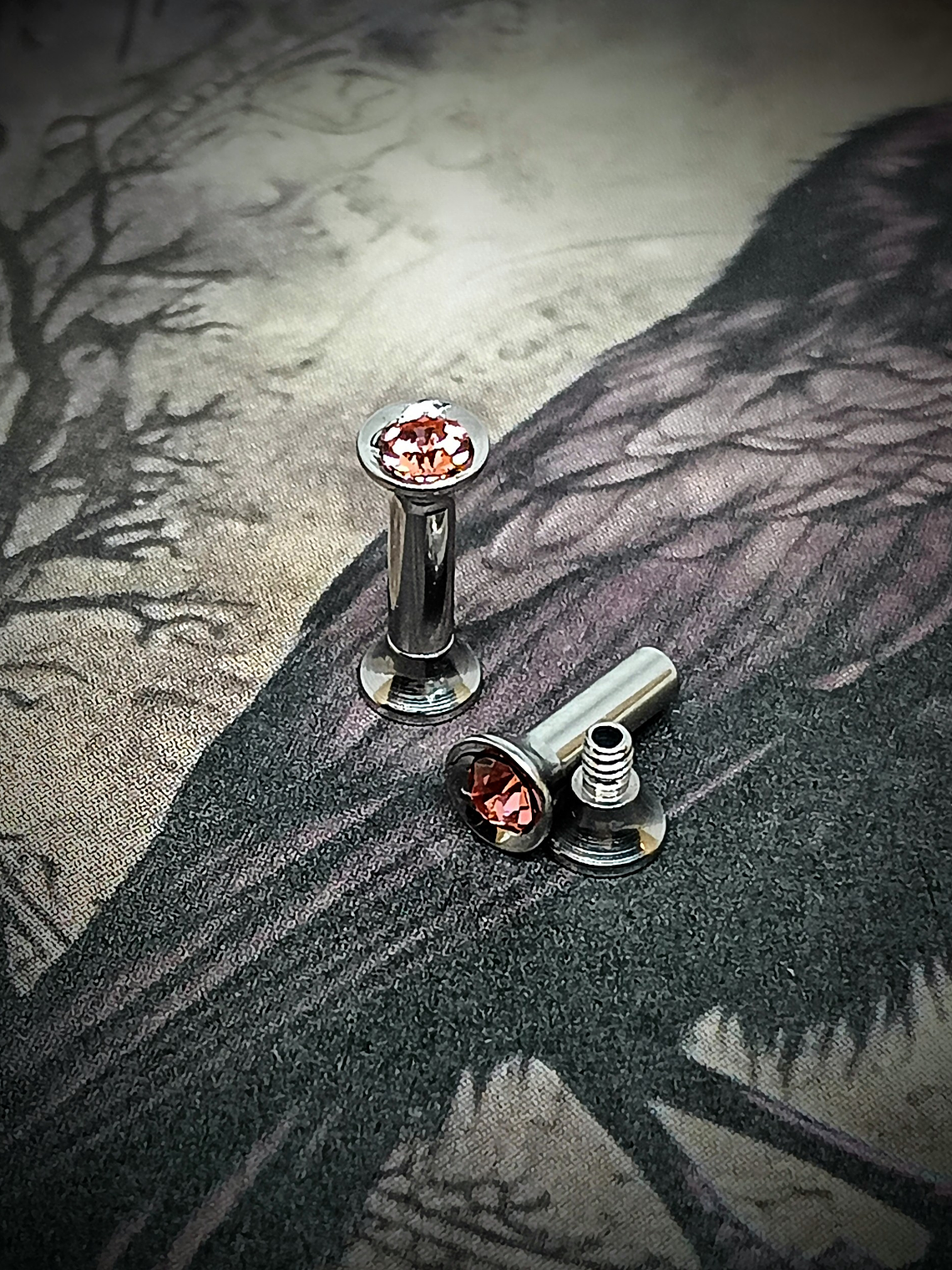 2mm, 12g, Ear plug  ☢ Vintage Pink UG glass, ear-plugs 1