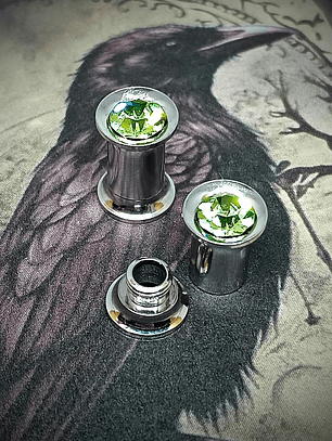 5mm, 4g Ear plug  ☢ Vintage Green UG glass, ear-plugs