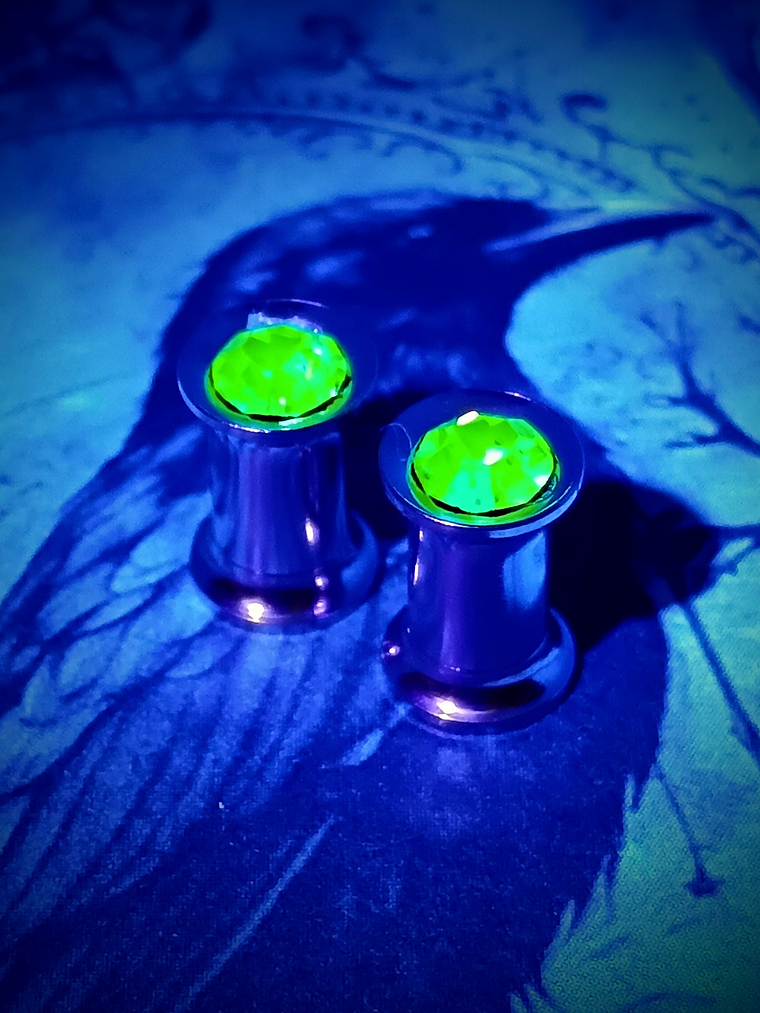 5mm, 4g Ear plug  ☢ Vintage Green UG glass, ear-plugs 3