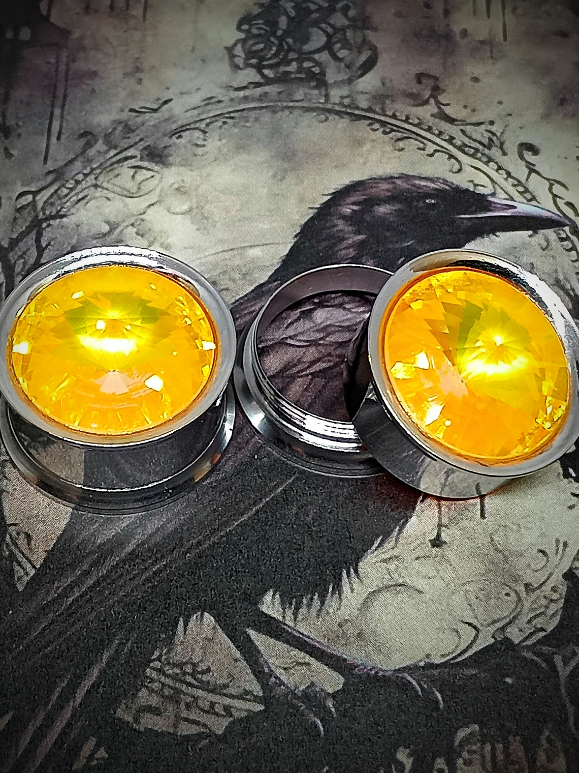 18mm, 11/16 inch Ear plug Vintage orange Cadmium glass, ear-plugs 3