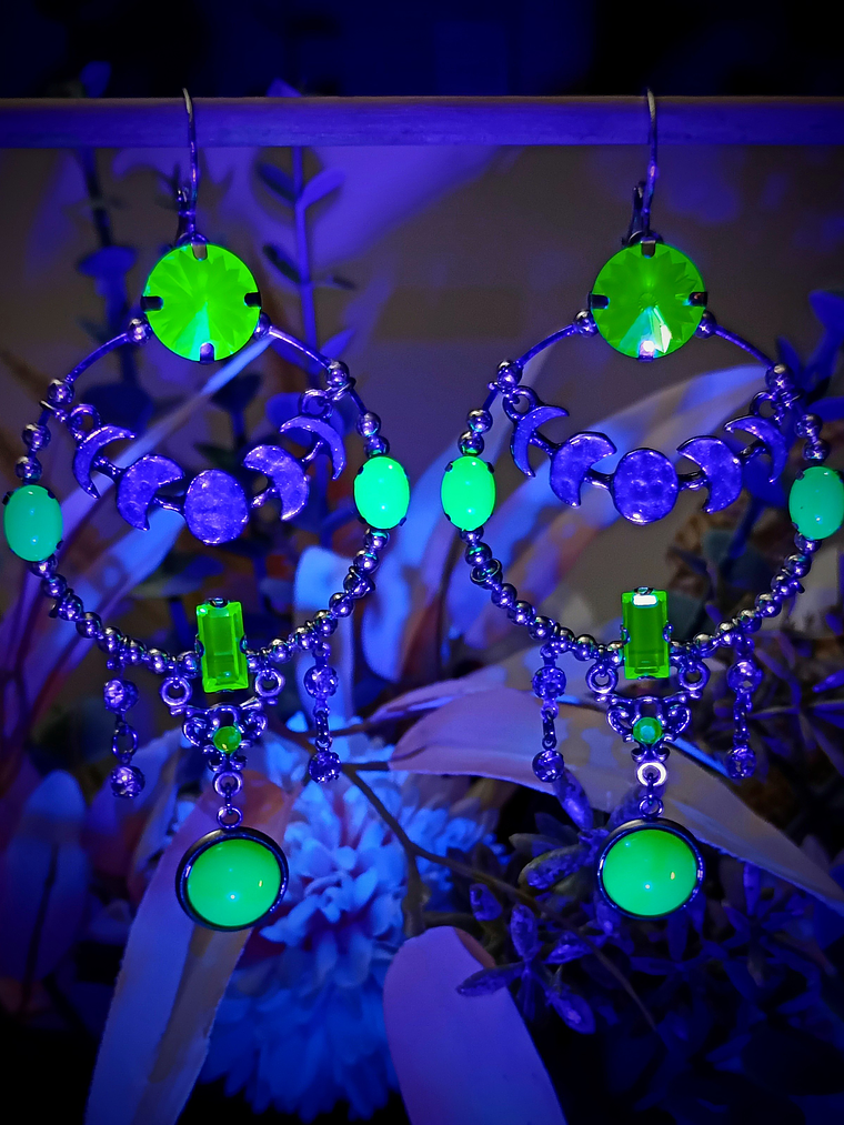 Long dangle ☢ UG Moon earrings, Loaded with UG, fits most tunnels 6