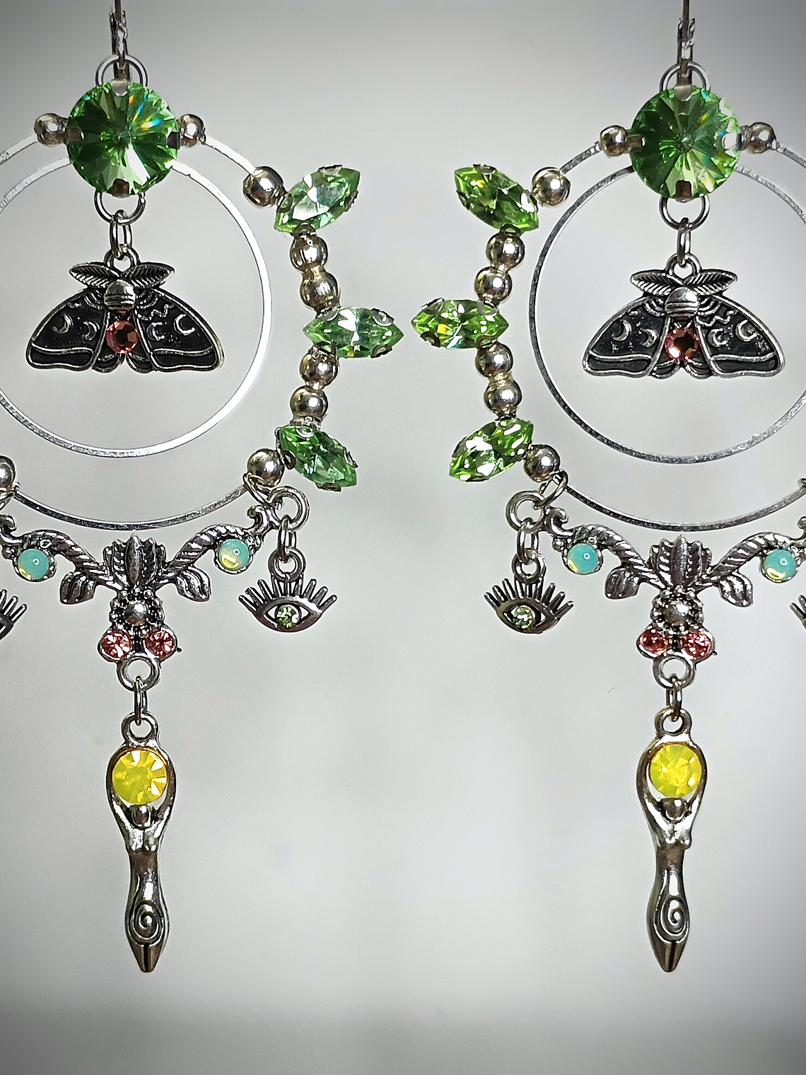 Large Goddess ☢ UG earrings, Loaded with many colors of UG - style 1 3