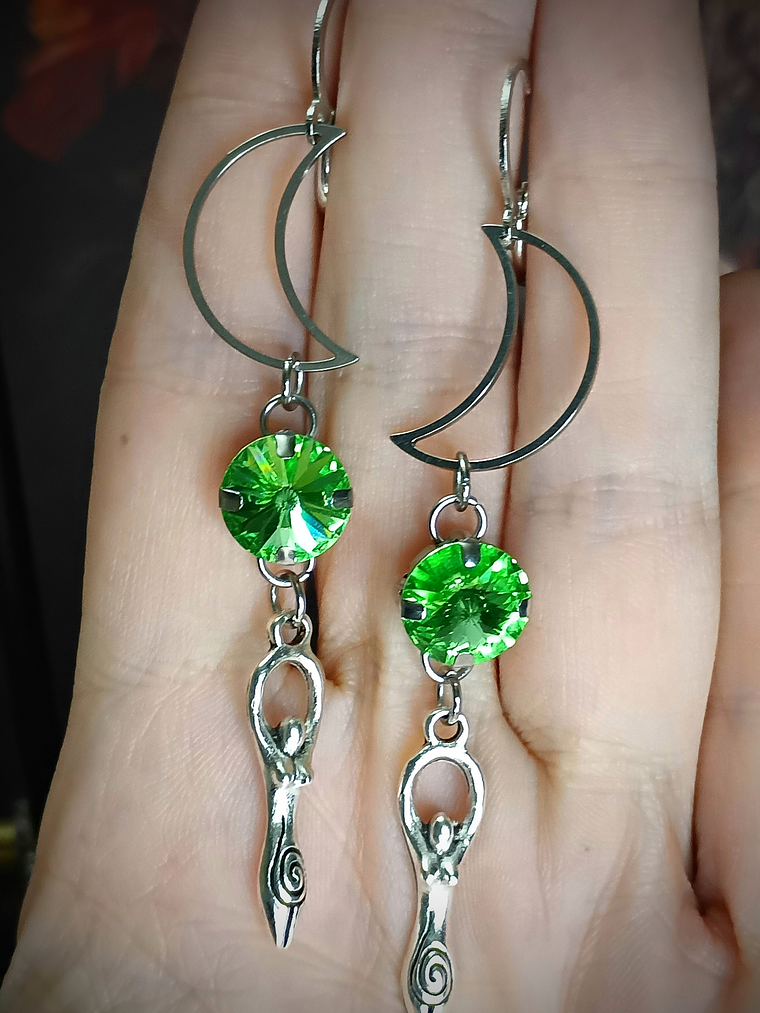 RTS - Crescent moon & Apple Green ☢ UG earrings - Silver-plate 3