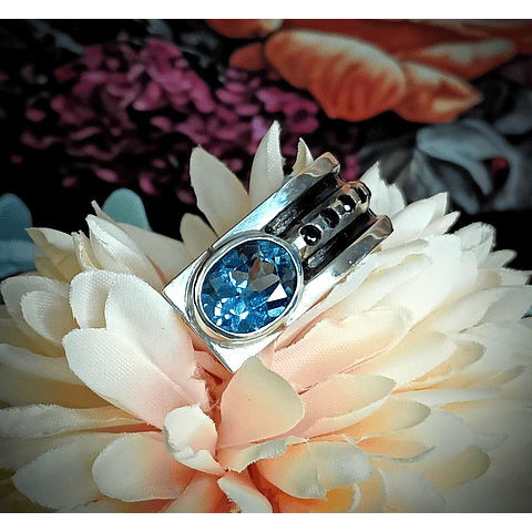 Steely London Blue topaz and black spinel Unisex ring - Sz9 - Sterling