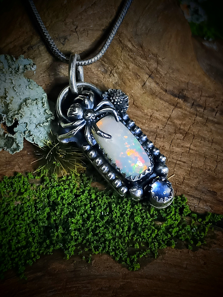Sterling silver Spider necklace with Opal and moonstone - SOLD Private collection 3