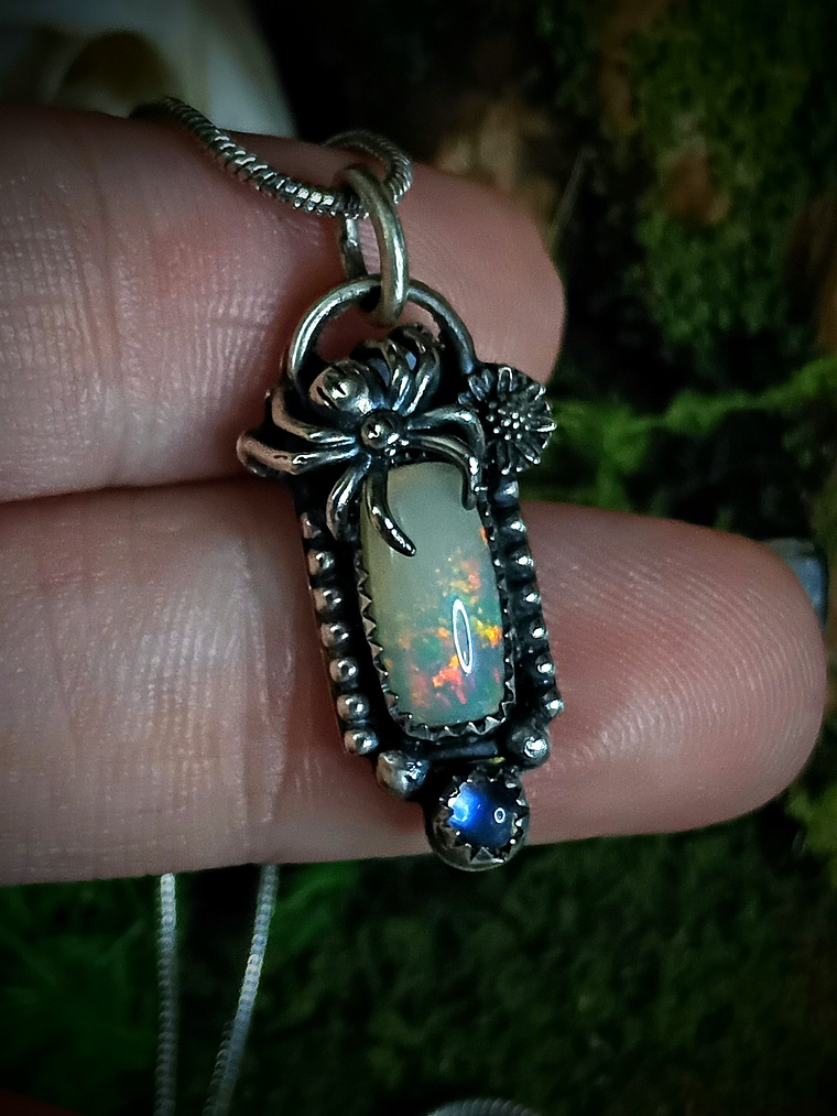 Sterling silver Spider necklace with Opal and moonstone - SOLD Private collection 4