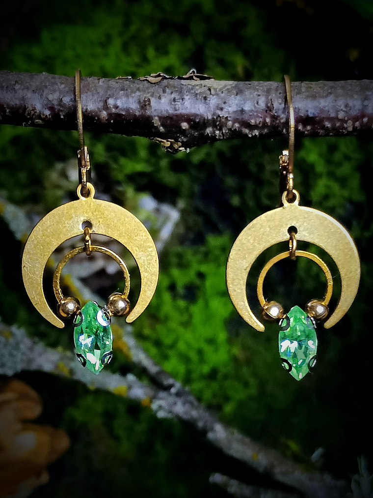 Gold-plated, flashy and dainty Green UG ☢ earrings - Stainless and mixed metals 1