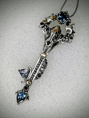 Freya, double Crescent moon articulated cat skull key pendant
