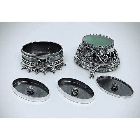 Polly Pocket, jumping spider silver box