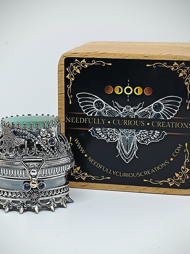 Polly Pocket, jumping spider silver box 6