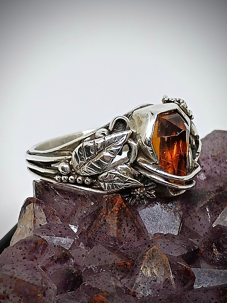 Coffin cut garnet ring 2