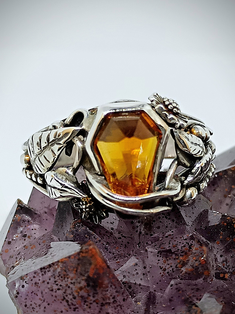 Coffin cut garnet ring 8