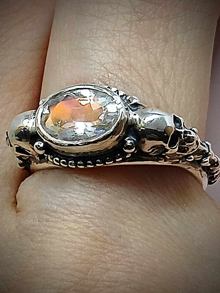 Gothic skulls and Madagascar rainbow moonstone ring - sz 7.25 - Sterling - 6