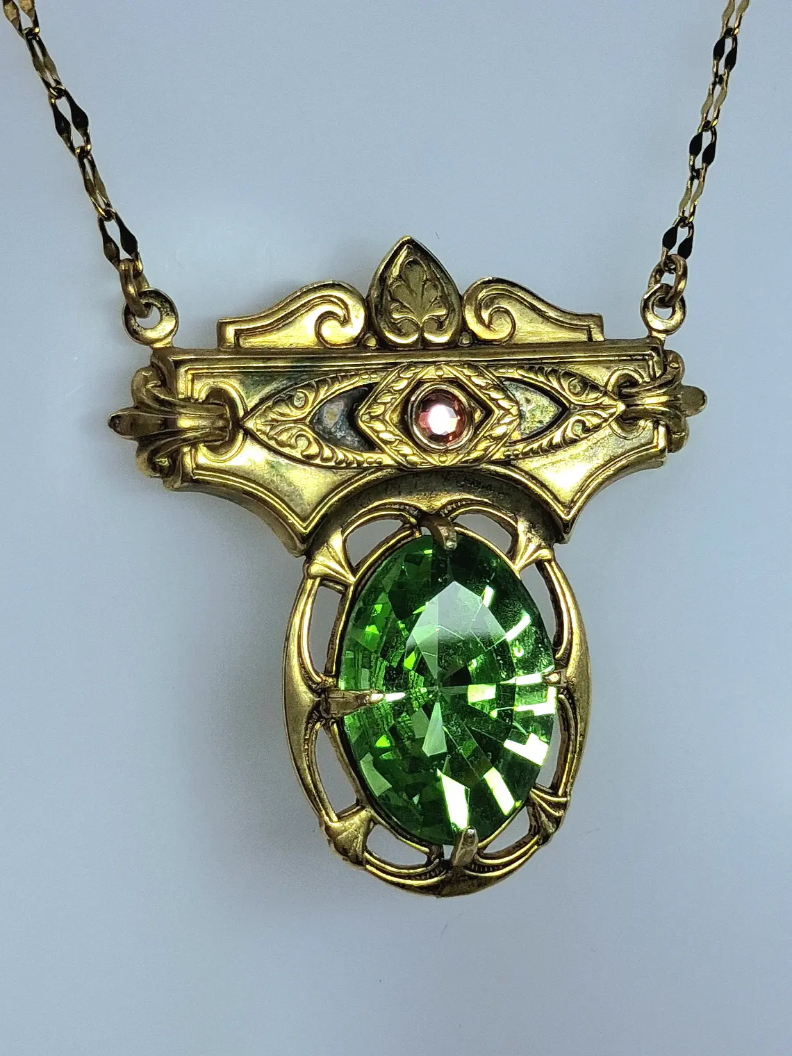 Vintage inspired Pink and Green Uranium glass necklace #Bn003 2