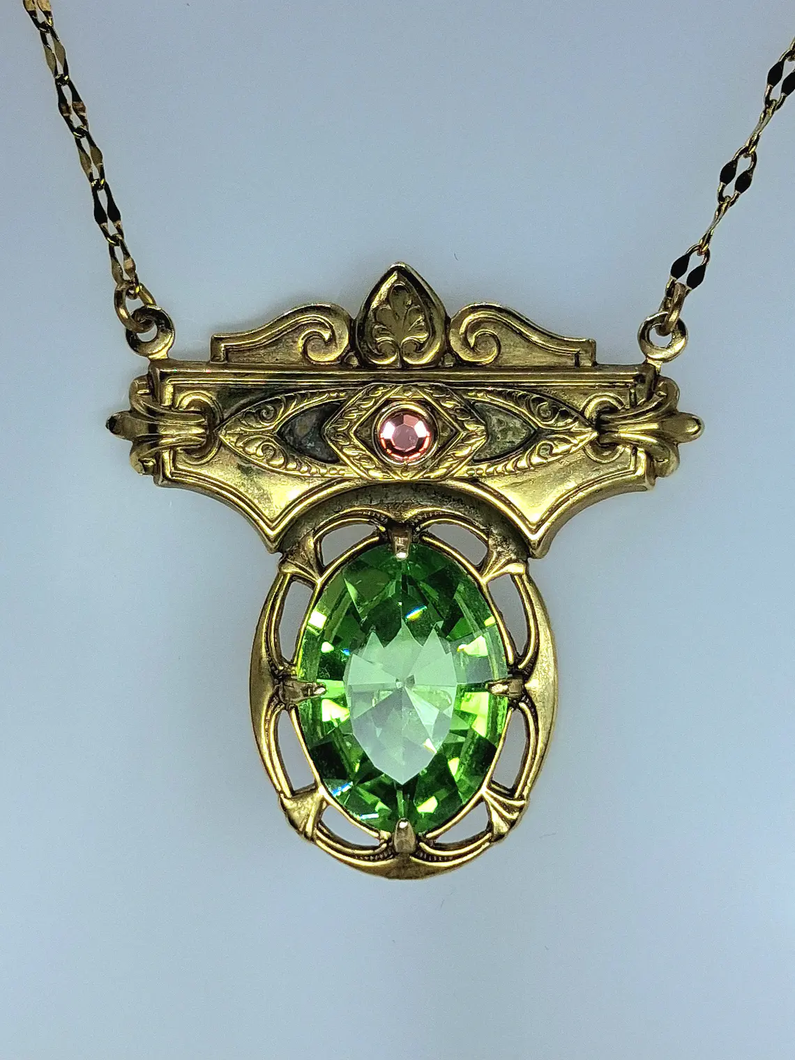 Vintage inspired Pink and Green Uranium glass necklace #Bn003 3