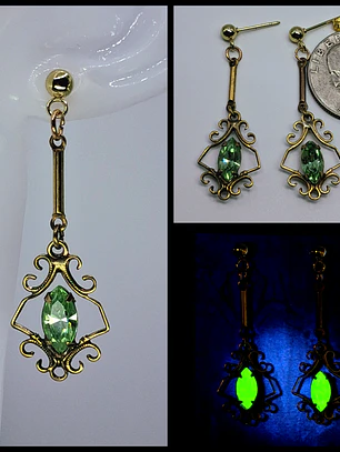 Victorian inspired, 14k gold-plated Peridot green ☢ UG earrings #be024