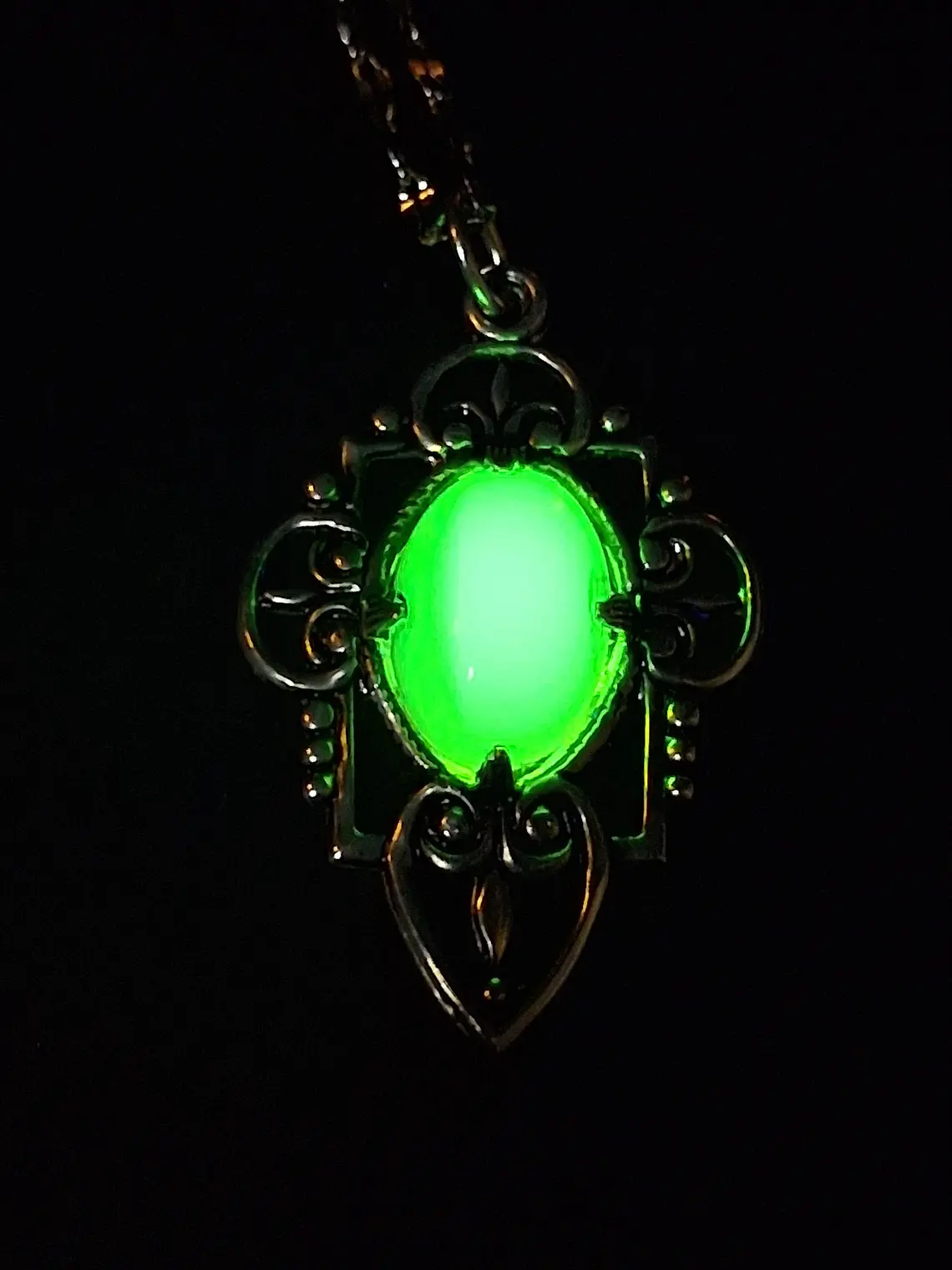 Art Deco style, Lemon opal Uranium glass pendant #Bp025 4