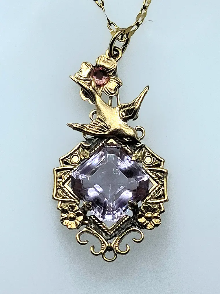 Beautiful, Victorian inspired Alexandrite & pink Uranium glass pendant   #Bp028 3