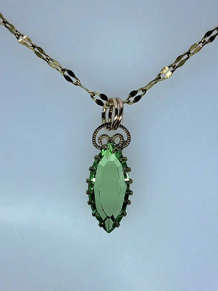 Delicate Green apple Uranium glass pendant  #Bp030 2