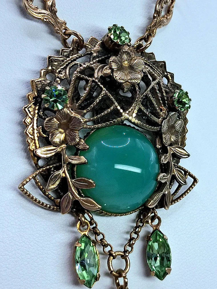 Drippy gold-plated Art Nouveau, Green opal Uranium glass necklace #Bn032 3