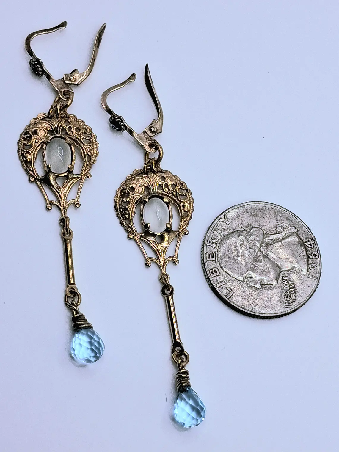 Ellegant Gold plated Moonstone and blue topaz earrings -       Be043 4