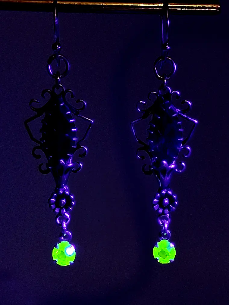 Art Deco style African amethyst and Uranium glass earrings -       #Be049 5