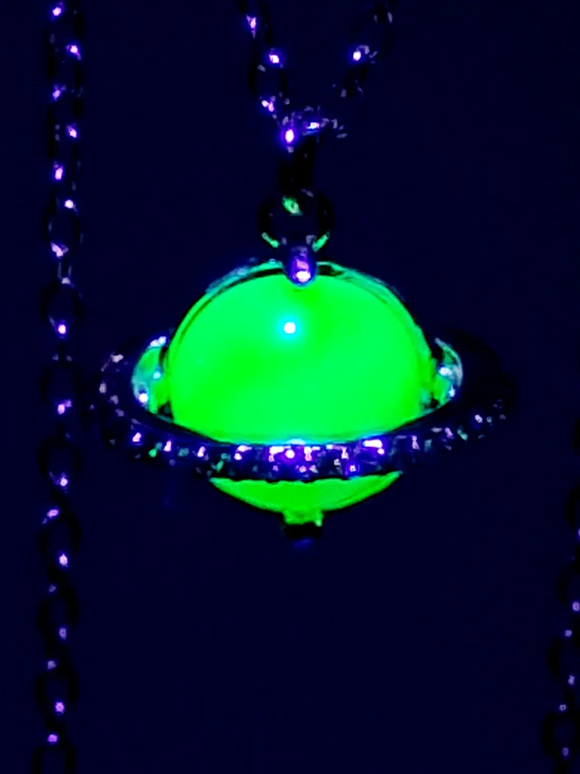 Cute, Green opal Uranium glass, gold-plated Saturn pendant   #Bp051 4