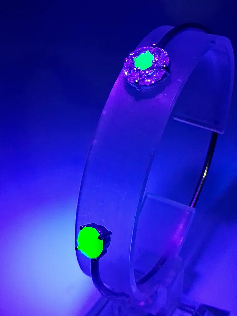 Contemporary, Rhodium Sun-yellow opal Uranium glass and Cubic zirconia bracelet -       #Bb058 6