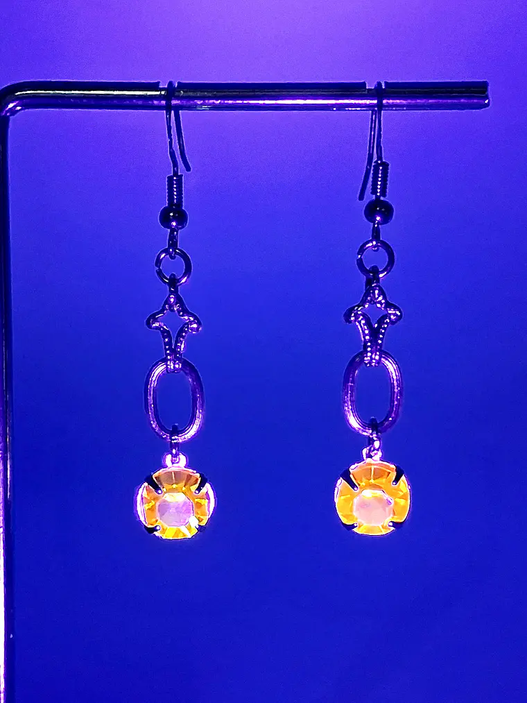 Art deco, glowing Cadmium glass earrings -         #B060 4