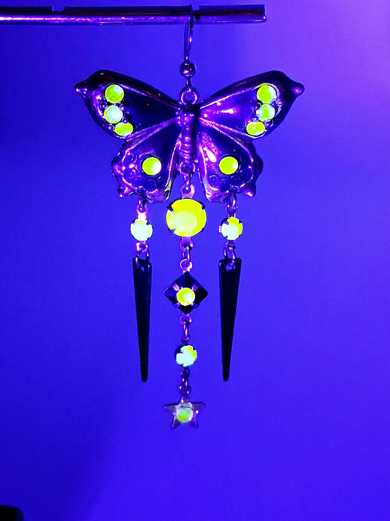 Amazing, Whimsical butterfly Pink and yellow Uranium glass earrings -       #Be061 5
