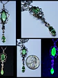 Delicate vintage style Apple green Uranium glass necklace -         #Bp067 - thumbnail 1