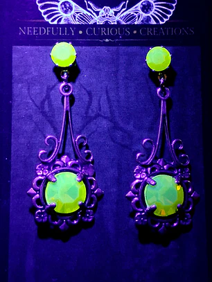 Stunning Art Deco style Yellow Opal Uranium glass earrings -           #Be074