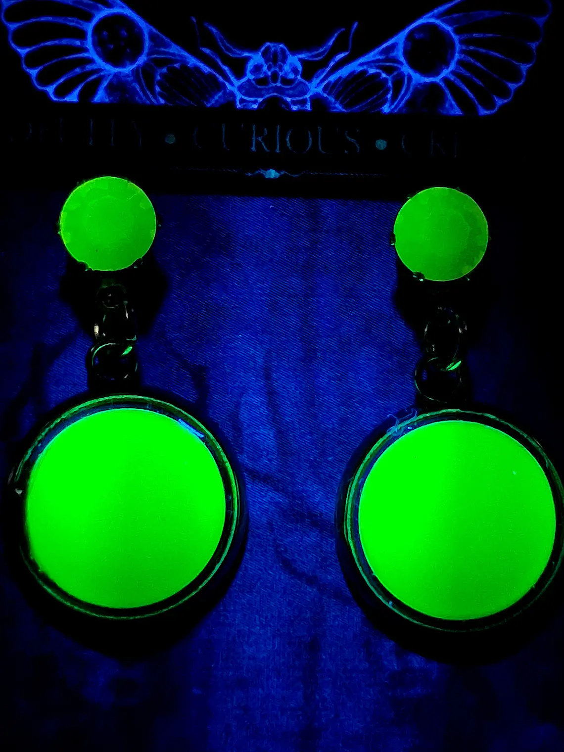 Contemporary Yellow and green opal Uranium glass earrings -      #Be075 4