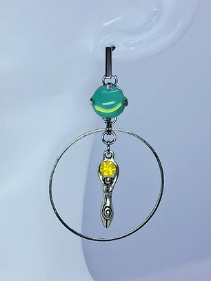Moon Goddess Green and Yellow opal Uranium glass earrings -       #Be085